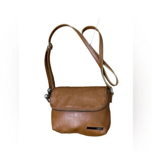 Kenneth Cole Reaction Brown Leather Crossbody Bag Zipper close